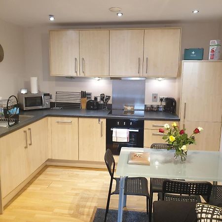 Birmingham Emerald, 2 Bedroom Apartment Eksteriør billede